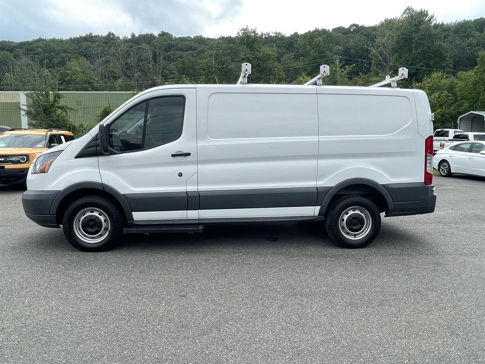 ford transit van 2017 1FTYR1ZM1HKA25400 image ford transit van 2017 1FTYR1ZM1HKA25400 image
